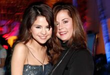 Meet Her Mom Mandy, Dad Rick, & Stepdad Brian – Hollywood Life