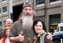 About Duck Dynasty’s Kay Robertson – Hollywood Life