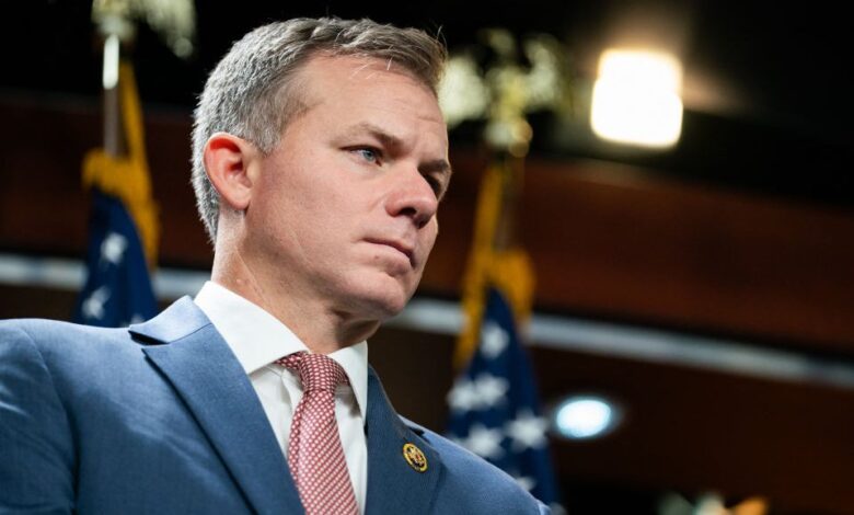 Who Is Blake Moore? About the Congressman Who Fell Asleep – Hollywood Life Who Is Blake Moore? About the Congressman Who Fell Asleep – Hollywood Life