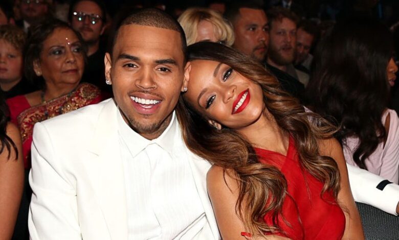 Chris Brown & Rihanna’s Relationship Timeline – Hollywood Life Chris Brown & Rihanna’s Relationship Timeline – Hollywood Life