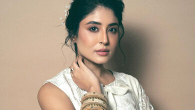 Kritika Kamra wraps up shoot for Anusha Rizvi’s female-led drama in Delhi : Bollywood News