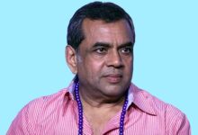 Hera Pheri fans request Paresh Rawal to rethink his decision of quitting the film; actor responds amid legal drama : Bollywood News
