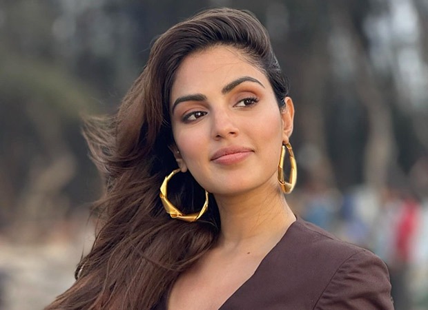 Rhea Chakraborty gets nod from court to fly abroad for professional commitments : Bollywood News Rhea Chakraborty gets nod from court to fly abroad for professional commitments : Bollywood News