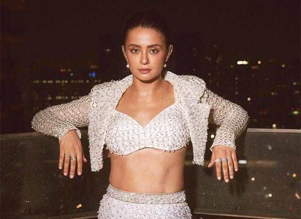 Surveen Chawla suffers major back injury amid promotions for Criminal Justice 4 and Rana Naidu 2 : Bollywood News Surveen Chawla suffers major back injury amid promotions for Criminal Justice 4 and Rana Naidu 2 : Bollywood News