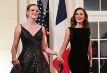 Moments Between Celeb Parents & Daughters – Hollywood Life