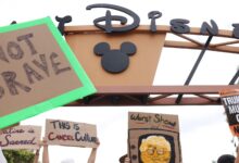 What Is the FCC? Federal Communications Commission’s Purpose Explained – Hollywood Life