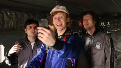 Meet the New ‘SNL’ Season 51 Cast Member – Hollywood Life