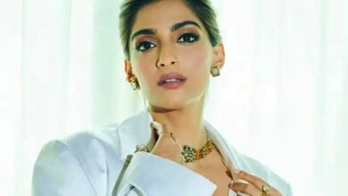 Sonam Kapoor announces Bollywood comeback after motherhood; says, “My first project post-pregnancy will roll out in the last quarter of 2025” : Bollywood News