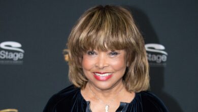 Everything to Know About the Singer’s 4 Children – Hollywood Life