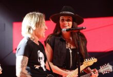 How Old Is Maggie Baugh? Keith Urban Guitarist’s Age Now – Hollywood Life