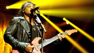 How Many Kids Did D’Angelo Have? Meet His Children With Angie Stone, More – Hollywood Life