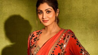 Shilpa Shetty questioned for 4.5 hours by Mumbai Police in Rs 60 crores fraud case: Reports : Bollywood News