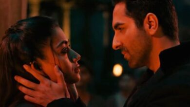 EXCLUSIVE: CBFC reduces kissing scene in Thamma by 5 seconds; replaces ‘Azaadi doonga’ with ‘Aiyaashi karata hoon’ : Bollywood News