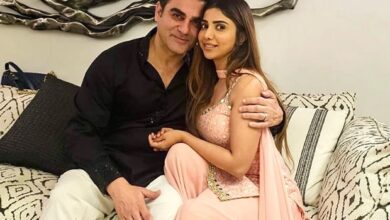 Sshura Khan and Arbaaz Khan name their newborn daughter Sipaara Khan : Bollywood News