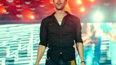 Enrique Iglesias’ Mumbai concert hit by theft spree: 73 phones worth Rs 23.85 lakh stolen : Bollywood News