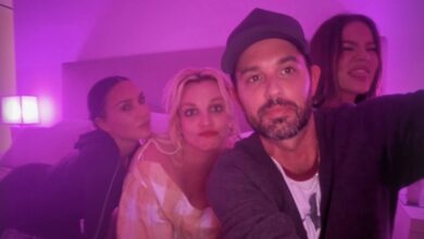 5 Things to Know About Britney Spears’ Friend & Manager – Hollywood Life