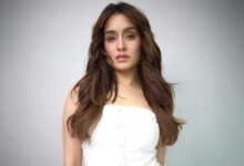 Shraddha Kapoor injures herself during Lavani shoot for Eetha, production temporarily halted: Report : Bollywood News