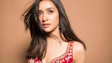 Shraddha Kapoor starts filming Eetha, Laxman Utekar’s biopic on Tamasha icon Vithabai : Bollywood News