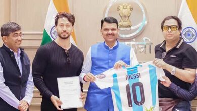 Devendra Fadnavis and Tiger Shroff unite to kick-start Maharashtra’s ‘Maha-Deva’ football revolution : Bollywood News