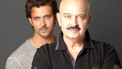 Hrithik Roshan and Rakesh Roshan boost their off-screen empire with Rs. 10.9 crores property buy in Mumbai : Bollywood News