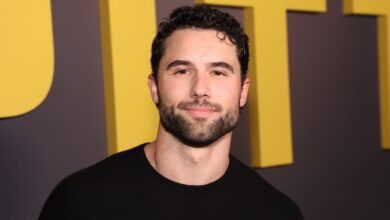 Who Plays Kip in ‘Heated Rivalry’? Meet Actor Robbie Graham-Kuntz – Hollywood Life