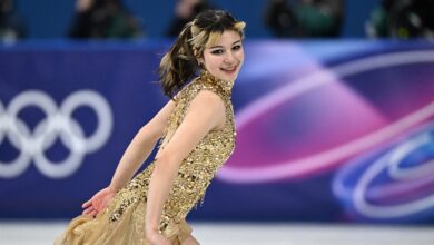 How Old Is Alysa Liu? See the Olympic Gold Medalist’s Age Today – Hollywood Life