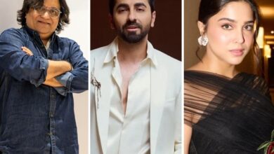 Swanand Kirkire joins Sooraj Barjatya’s next directorial Yeh Prem Mol Liya : Bollywood News