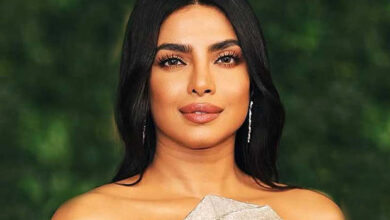 Priyanka Chopra recalls piercing her belly button in the back of a cab: “I was that quintessential 90s girl” : Bollywood News