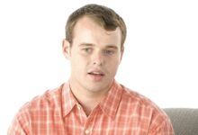 How Many Children He & Wife Kendra Have – Hollywood Life